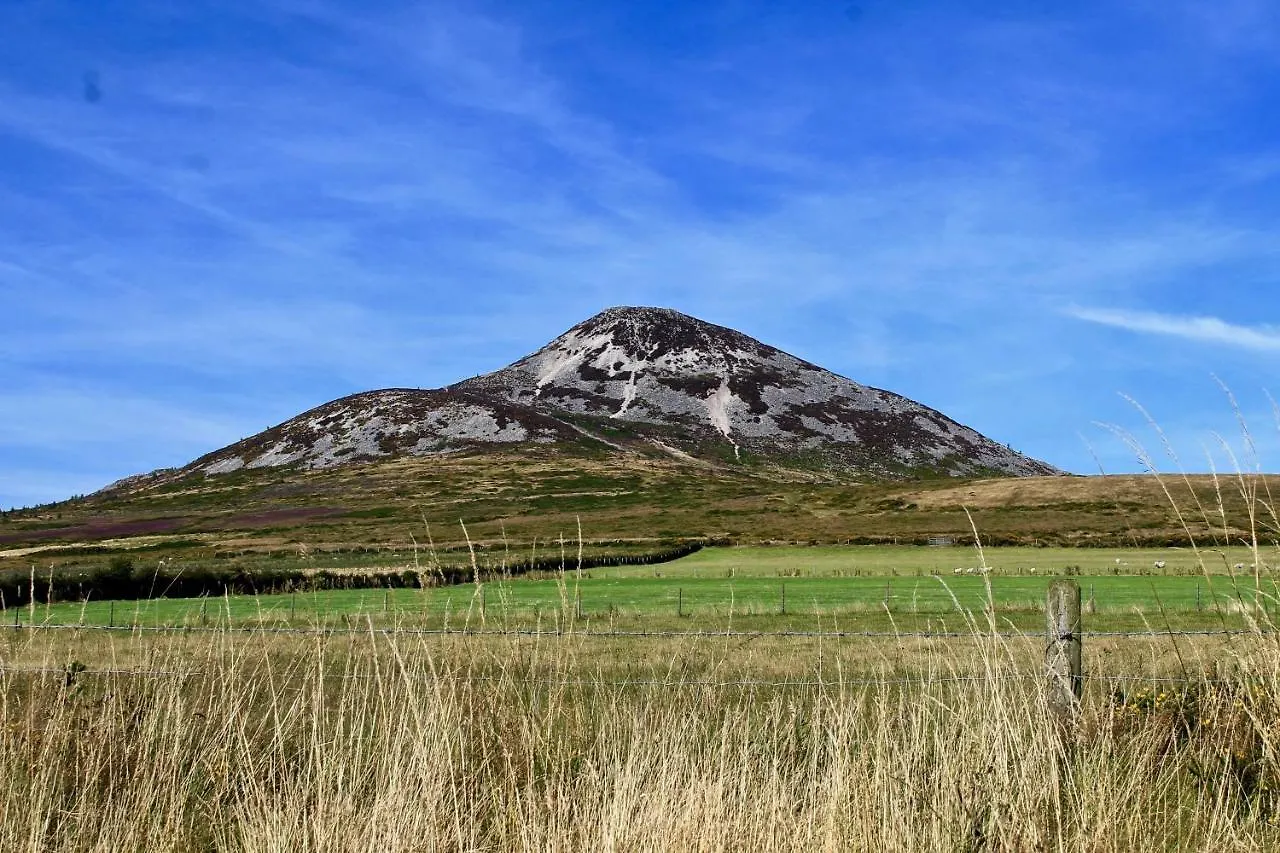 The Nook County Dublin Pension 0*,  Ierland